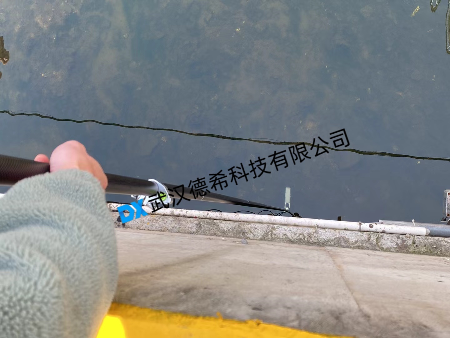 德希科技便携式流速流量仪 德希科技便携式流速流量仪