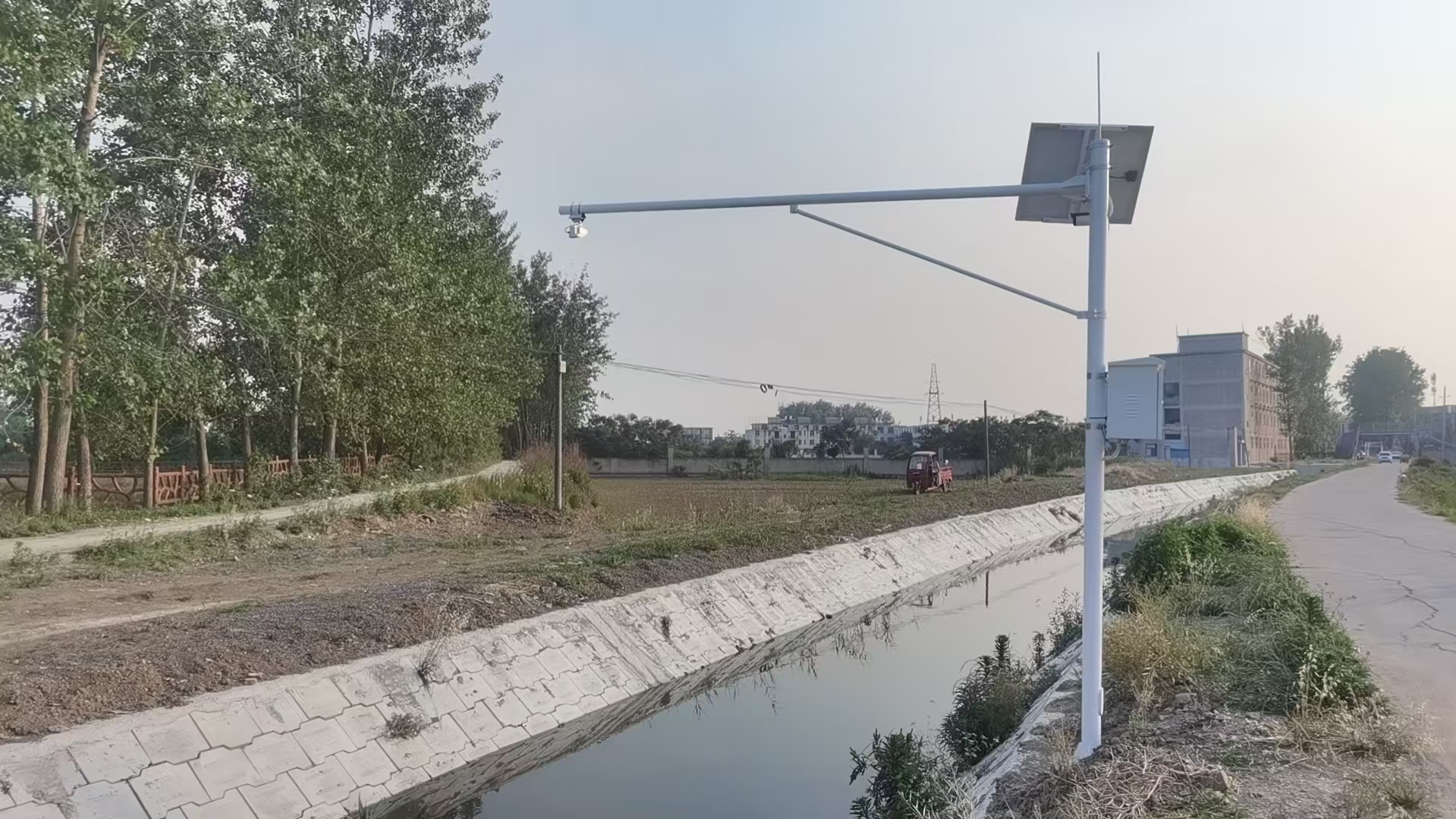 武汉德希科技雷达流量计